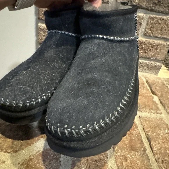 UGG Womens Classic Ultra Mini Biarritz Boot Grey/Gray size us 6 - Picture 14 of 16